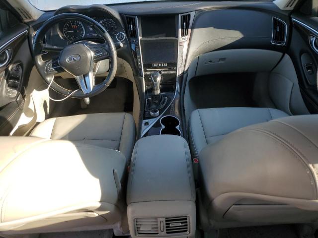  INFINITI Q50 2018 Srebrny