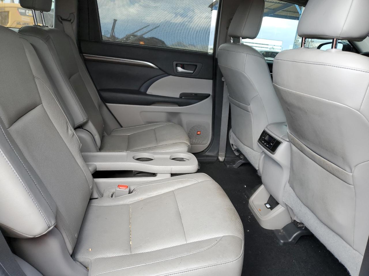 2014 Toyota Highlander Limited VIN: 5TDYKRFH3ES014431 Lot: 84043555