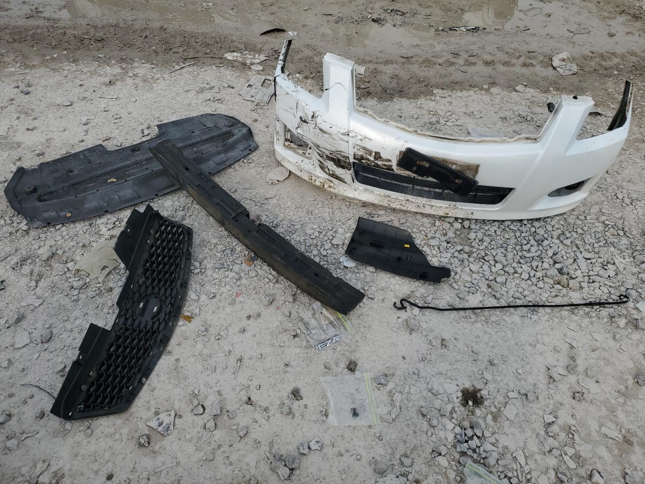 2011 Nissan Sentra 2.0 VIN: 3N1AB6AP7BL652801 Lot: 80705365