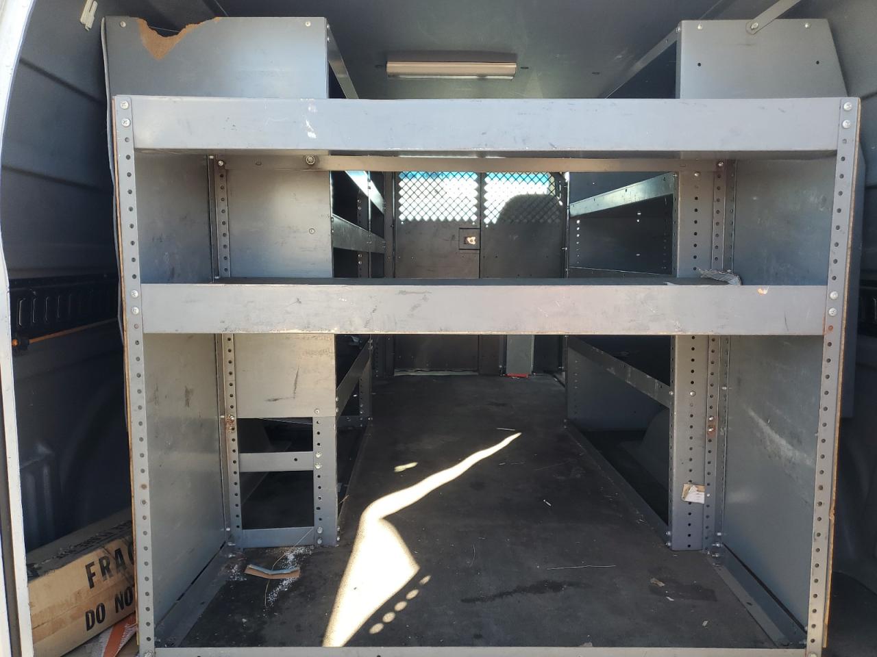 2006 Ford Econoline E250 Van VIN: 1FTNE24LX6DB44387 Lot: 81050145