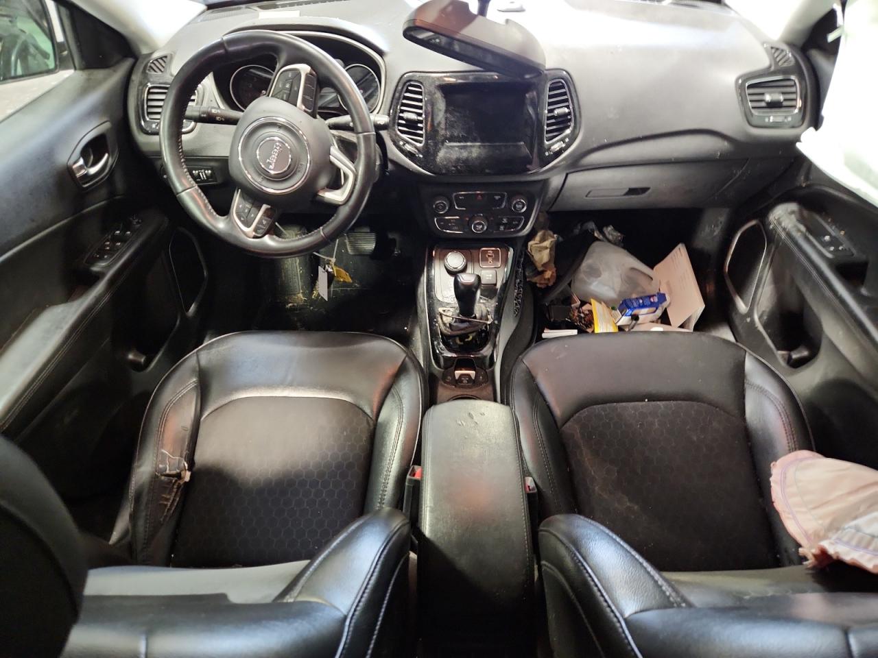 2018 Jeep Compass Latitude VIN: 3C4NJDBB7JT395873 Lot: 82109115