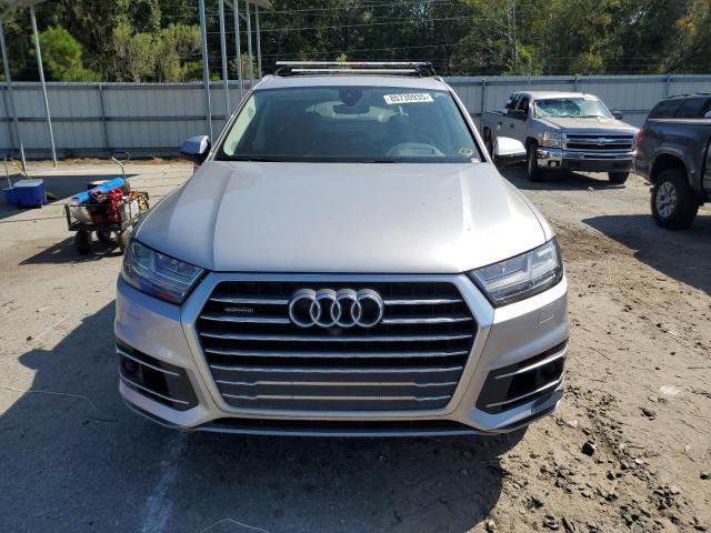  AUDI Q7 2018 Серебристый