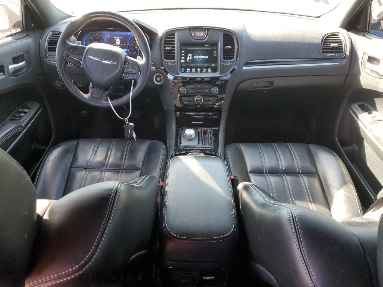 2020 Chrysler 300 S VIN: 2C3CCABT2LH180779 Lot: 81916815