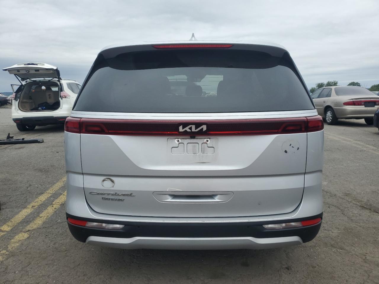 2022 Kia Carnival Lx VIN: KNDNB4H35N6118975 Lot: 81112265