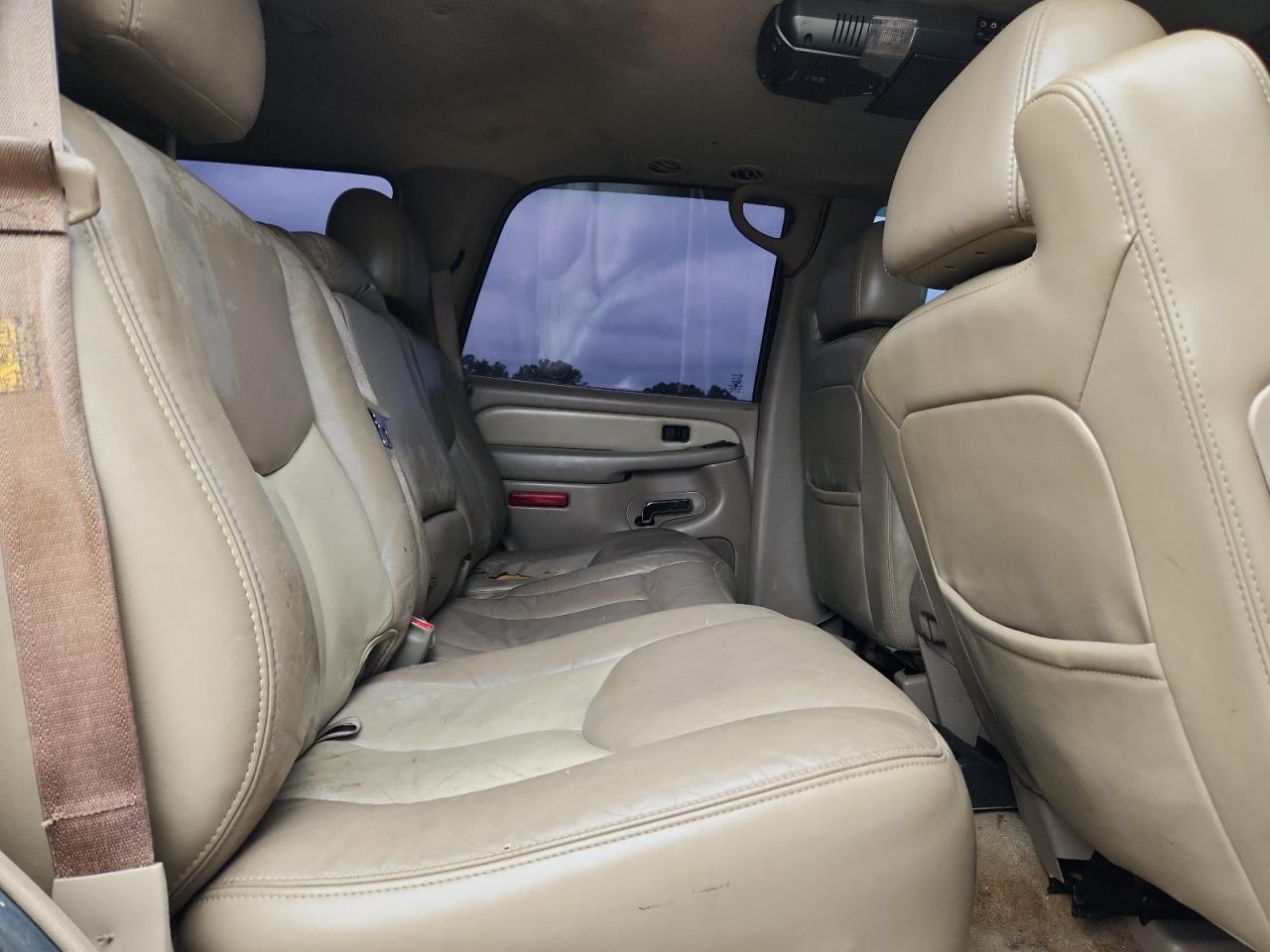 2006 GMC Yukon Denali VIN: 1GKEK63U66J132799 Lot: 81928685