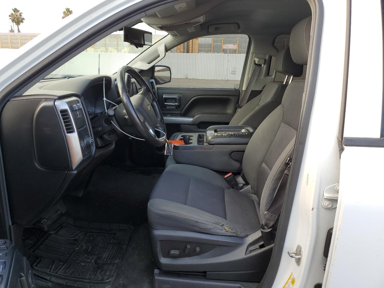 2015 Chevrolet Silverado C1500 Lt VIN: 3GCPCREC1FG159577 Lot: 80390185