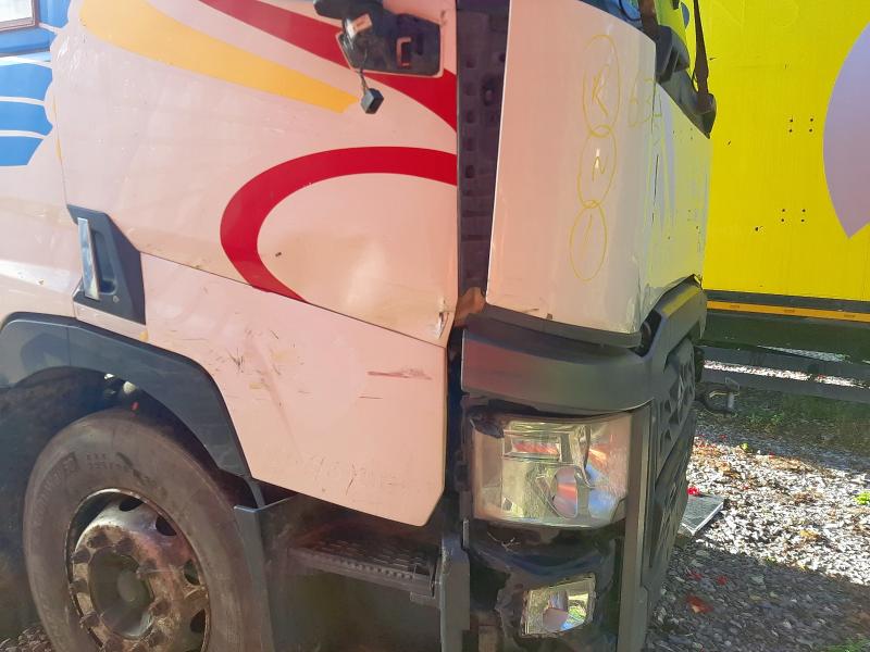 2015 RENAULT TRUCKS T (T) 