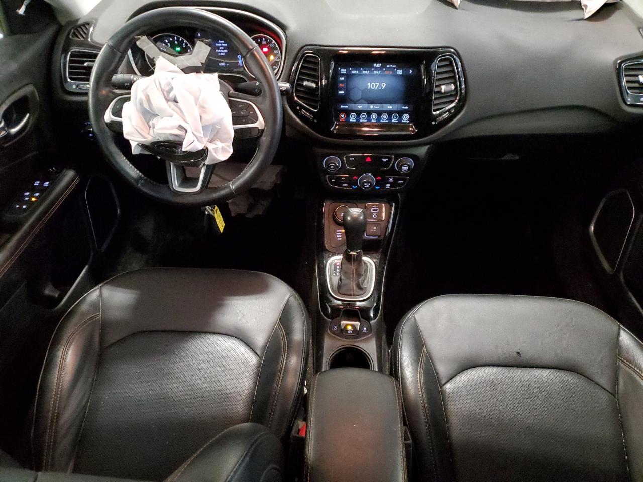 2020 Jeep Compass Limited VIN: 3C4NJDCB2LT137441 Lot: 70953335