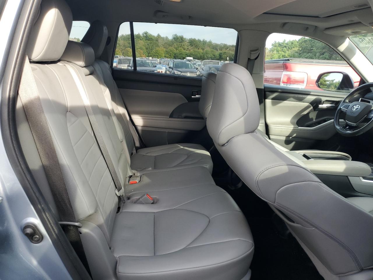 2020 Toyota Highlander Xle VIN: 5TDHZRBH2LS022485 Lot: 84248145