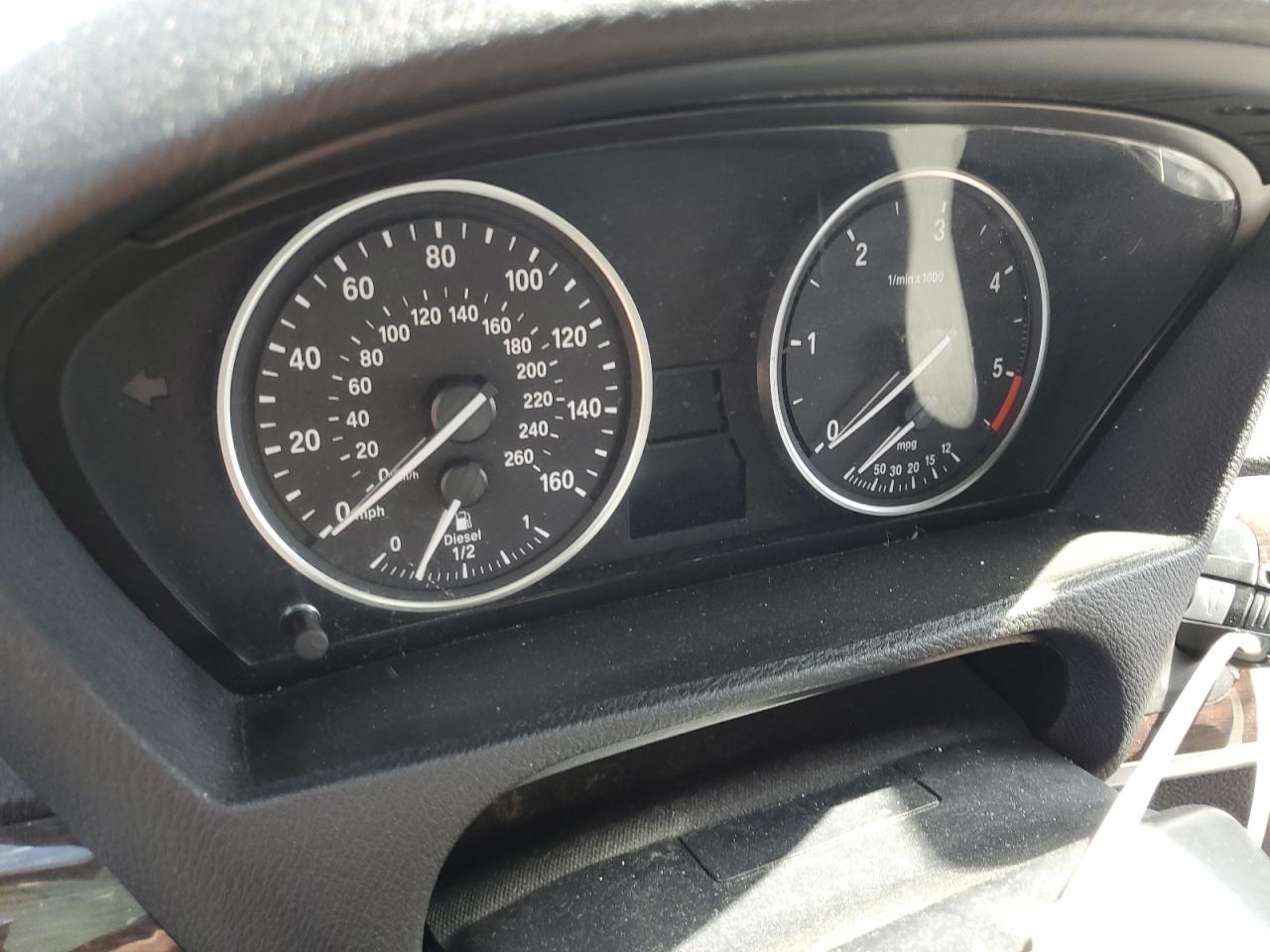 2012 BMW X5 xDrive35D VIN: 5UXZW0C52CL670101 Lot: 82083365