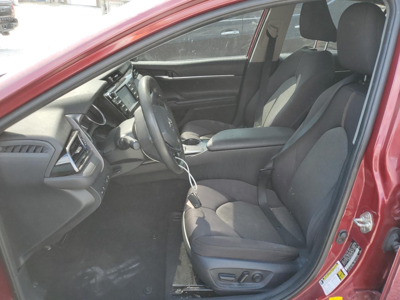 2019 Toyota Camry L VIN: 4T1B11HK6KU290012 Lot: 81548895