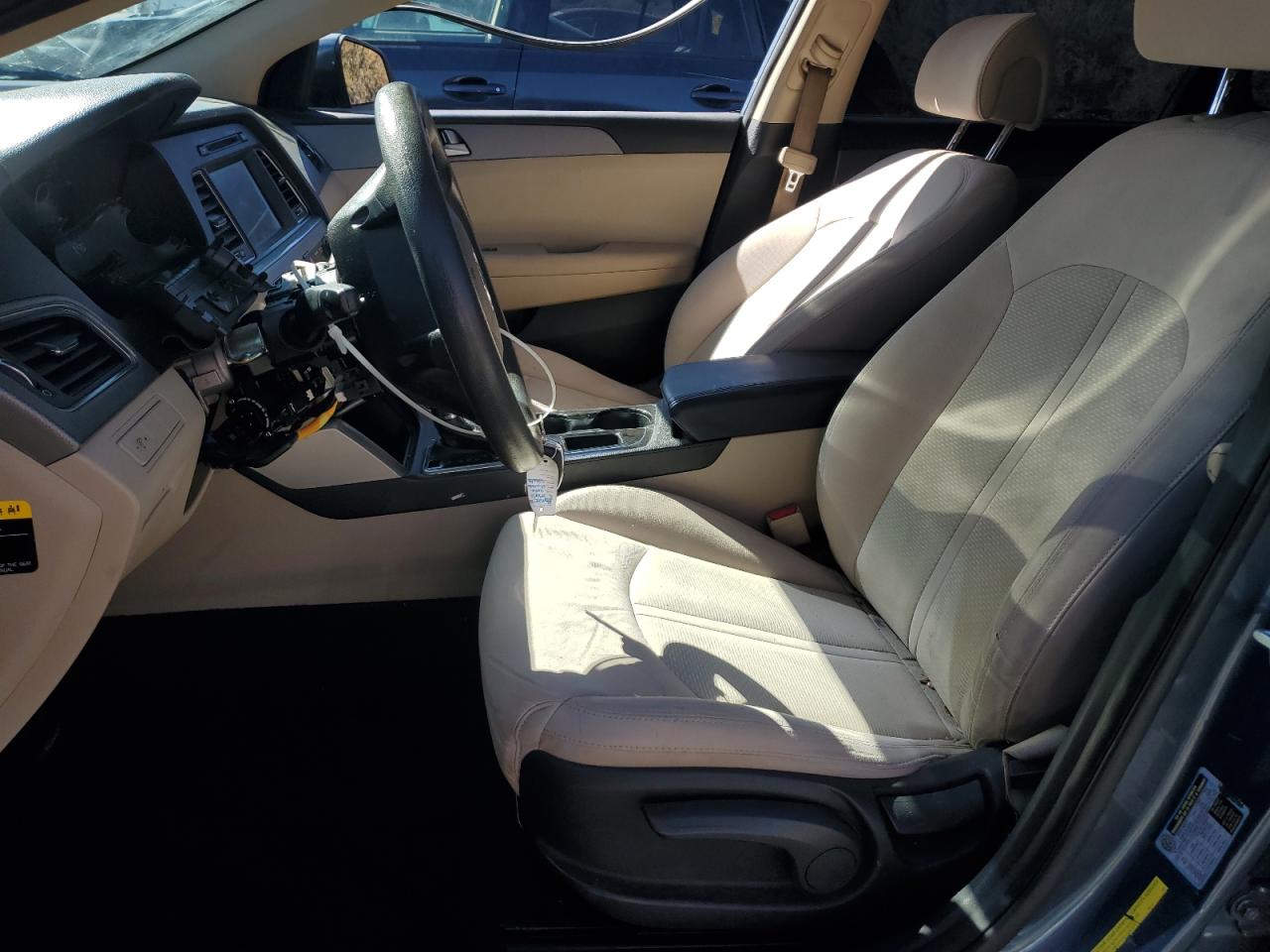 2016 Hyundai Sonata Se VIN: 5NPE24AF5GH305856 Lot: 81340595