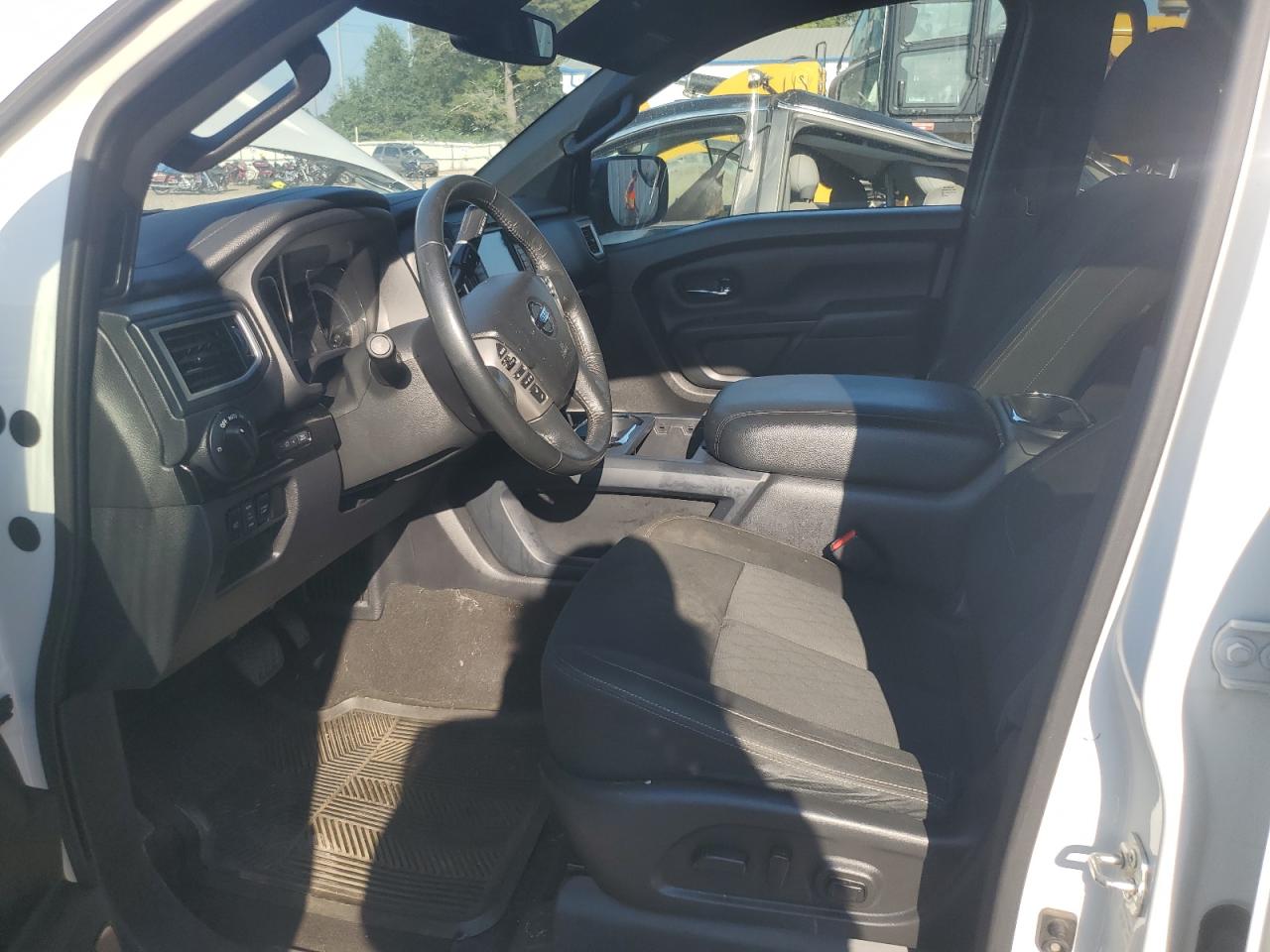 2019 Nissan Titan Platinum Reserve VIN: 1N6AA1E69KN534198 Lot: 70754145