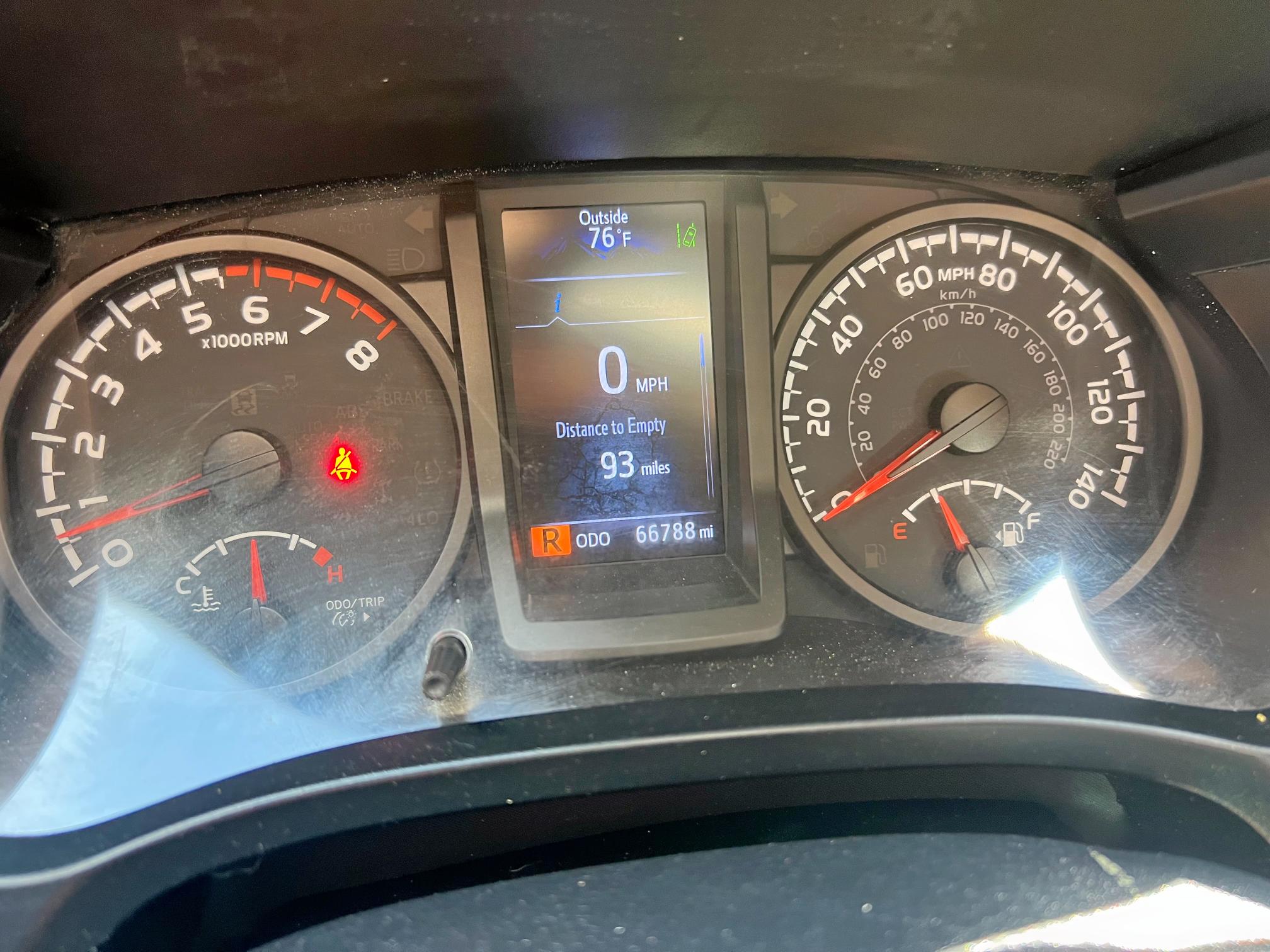  TOYOTA TACOMA 2020 Белы