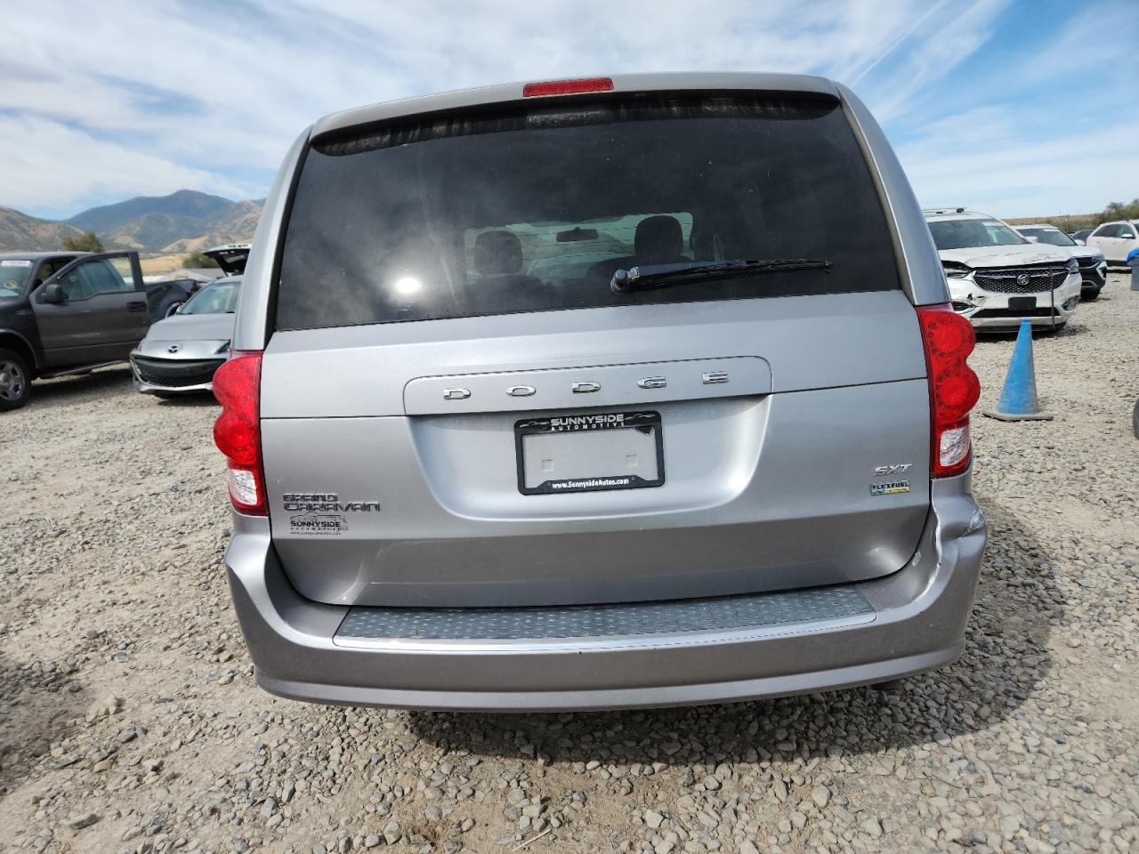 2014 Dodge Grand Caravan Sxt VIN: 2C4RDGCG2ER205426 Lot: 71750885