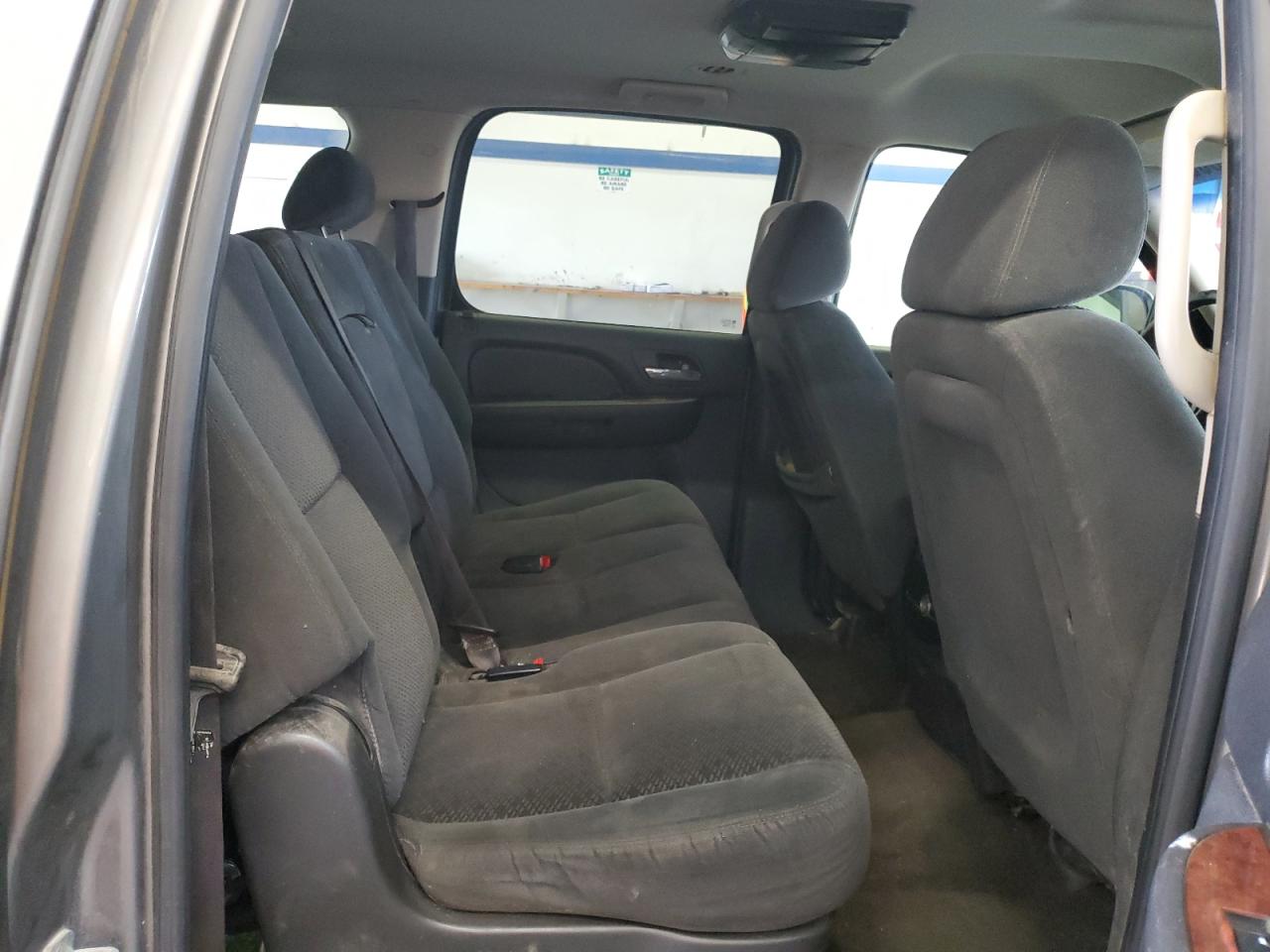 2007 Chevrolet Suburban K1500 VIN: 1GNFK16307J214512 Lot: 81613355