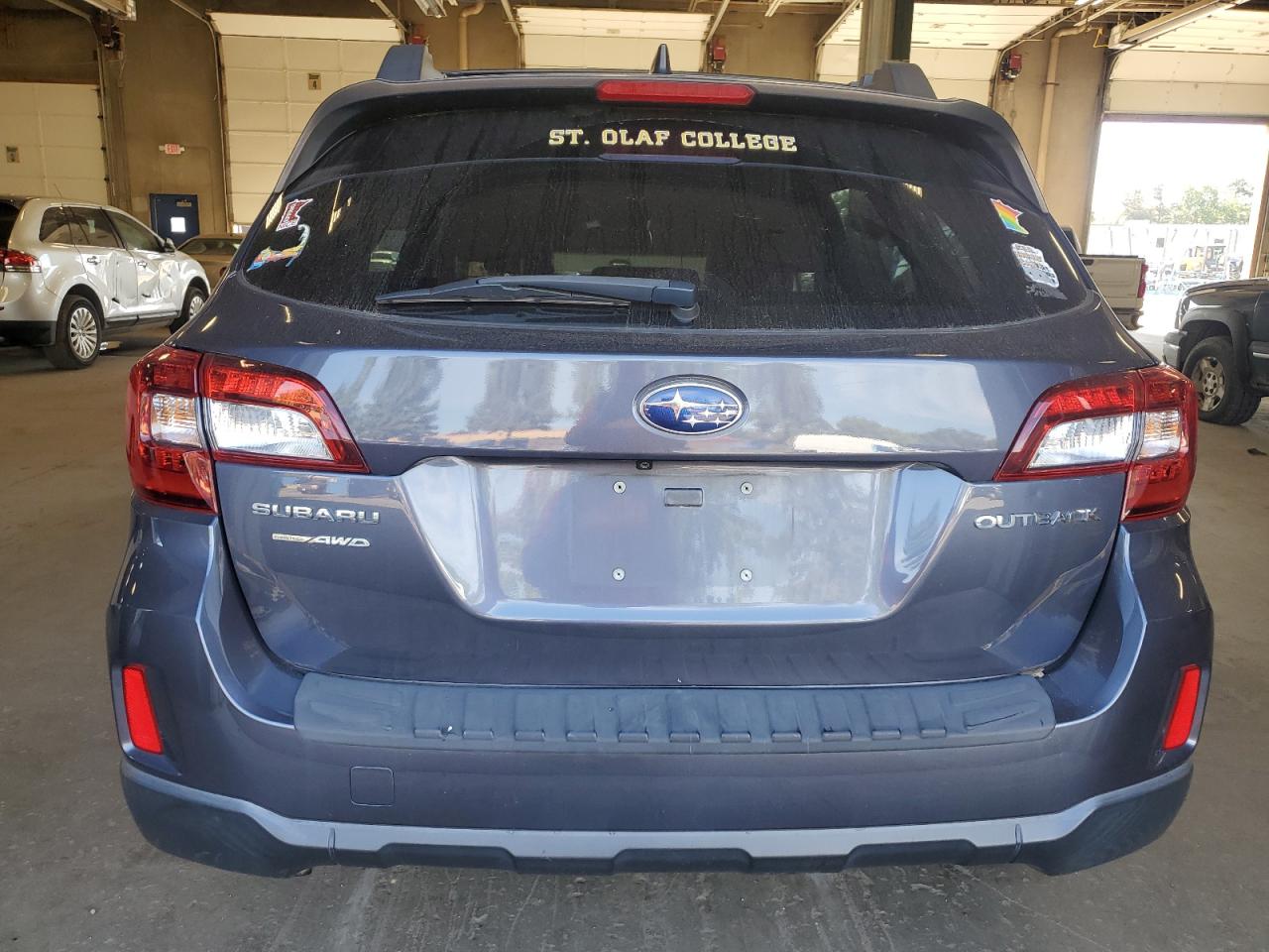 2016 Subaru Outback 2.5I Limited VIN: 4S4BSBNC2G3304324 Lot: 84546725