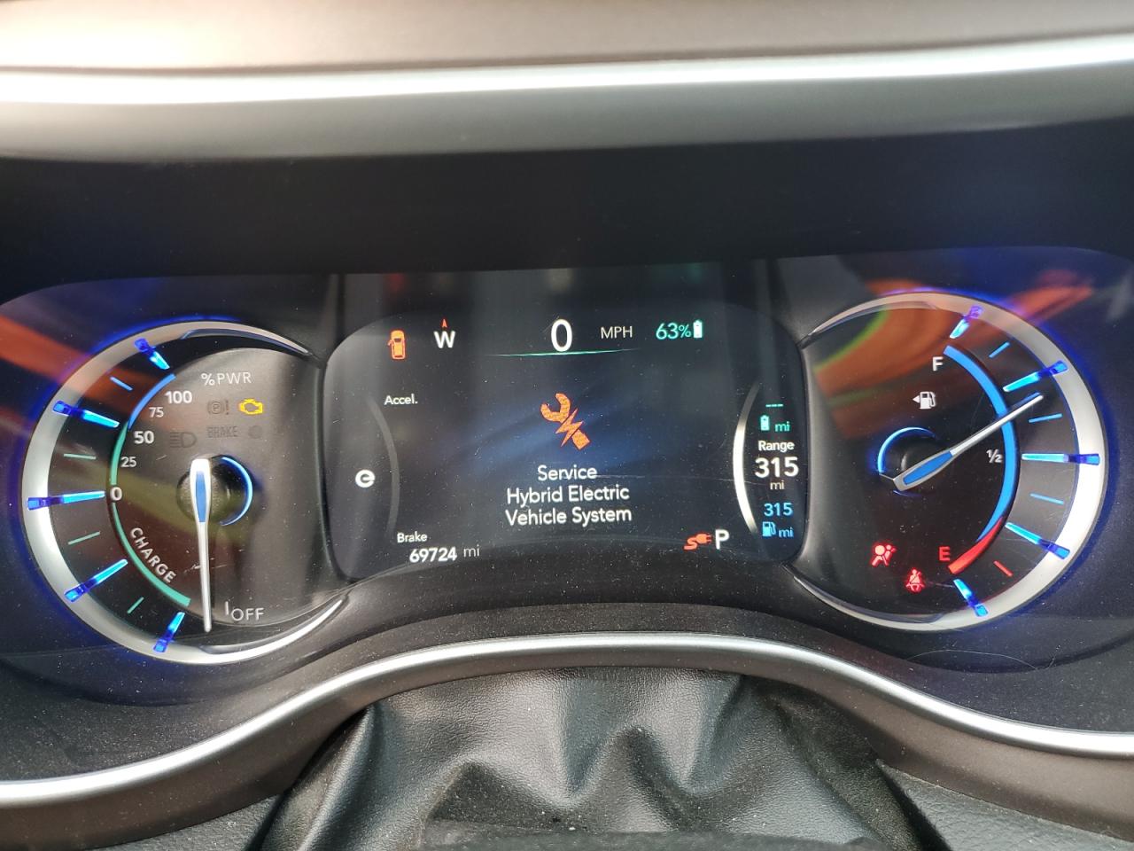 2018 Chrysler Pacifica Hybrid Touring L VIN: 2C4RC1L75JR248216 Lot: 80653765