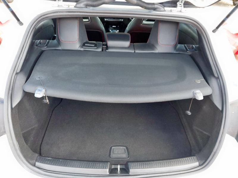 2021 MERCEDES-BENZ A 200 AMG LINE AUTO 