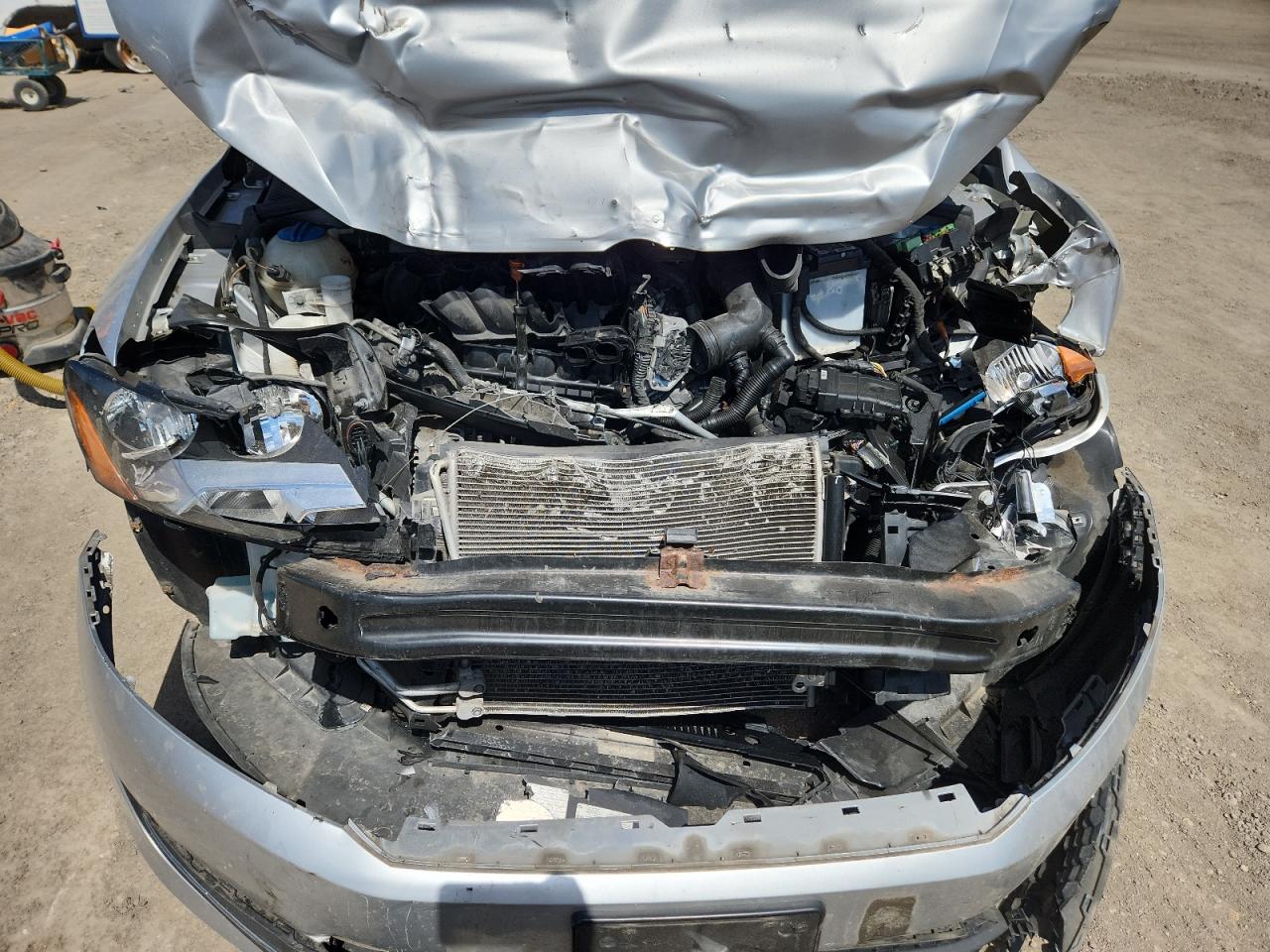 2013 Volkswagen Passat Se VIN: 1VWBP7A37DC039773 Lot: 70946025