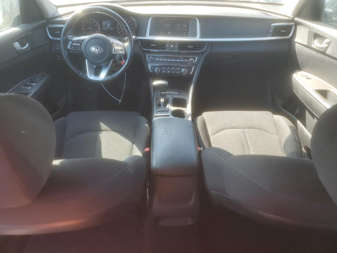 2019 Kia Optima Lx VIN: 5XXGT4L38KG295885 Lot: 65357195