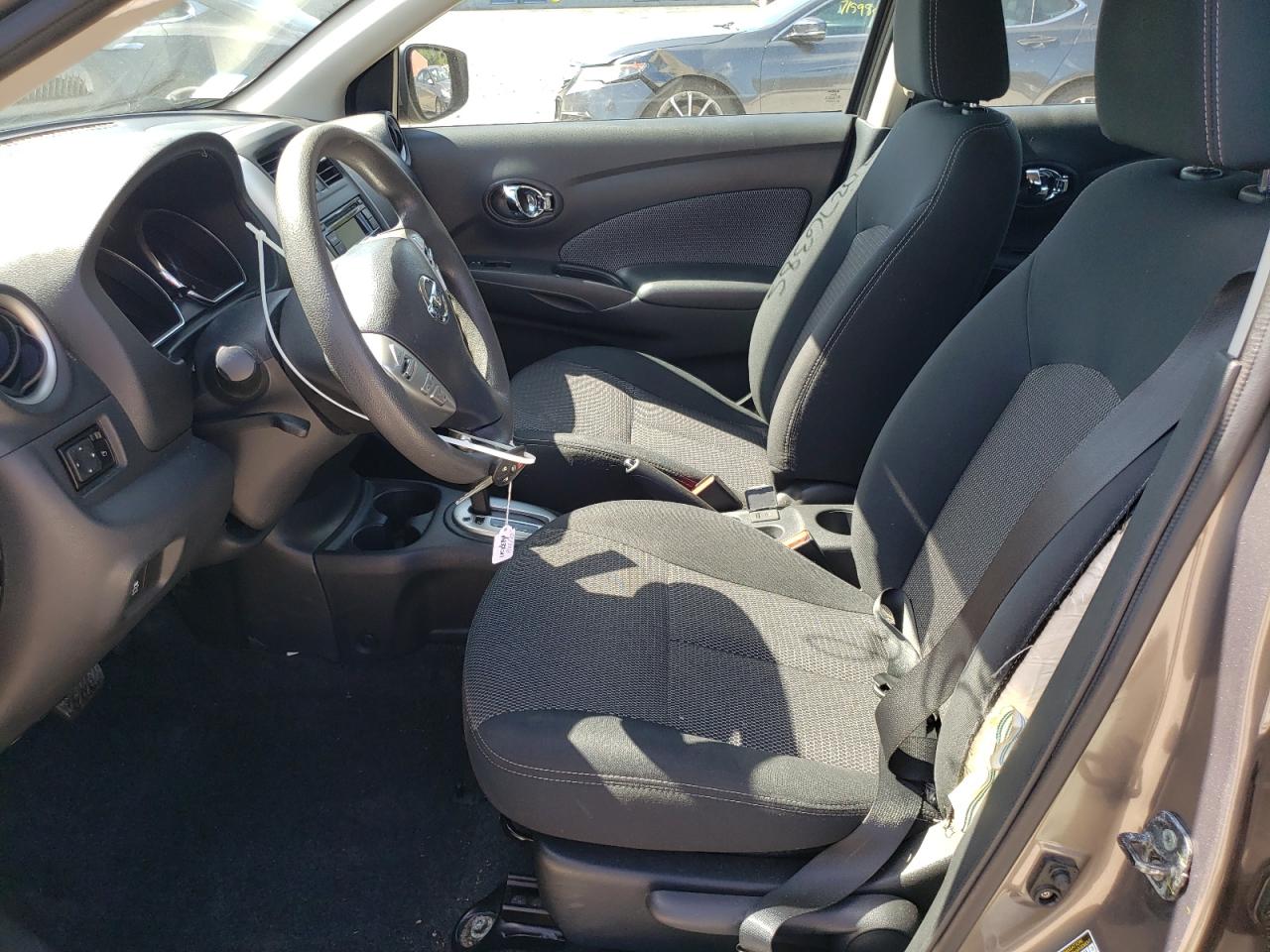 2015 Nissan Versa S VIN: 3N1CN7AP3FL821630 Lot: 80276385