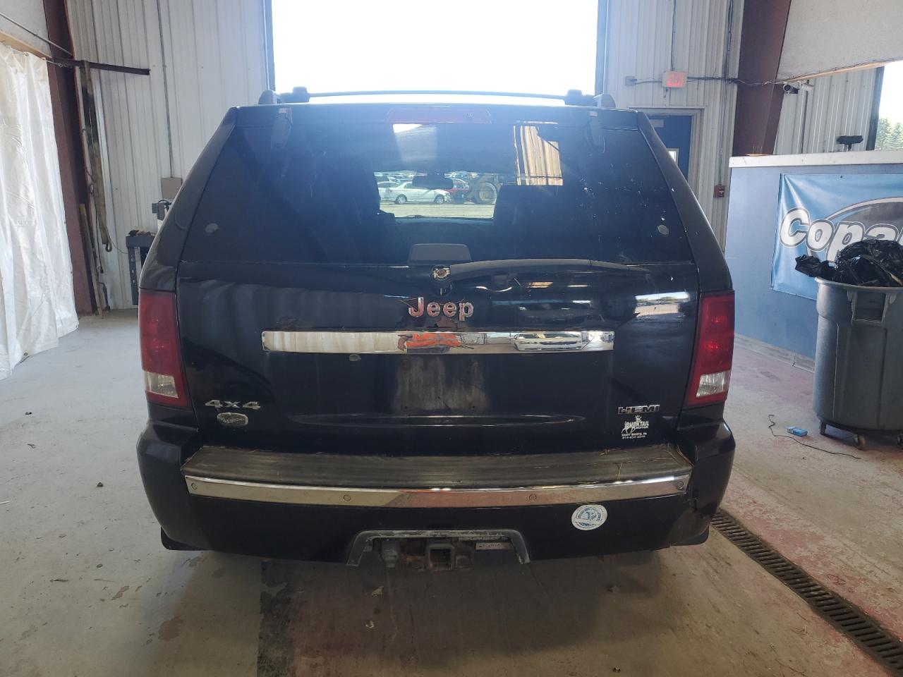 2008 Jeep Grand Cherokee Overland VIN: 1J8HR68228C136392 Lot: 83783465