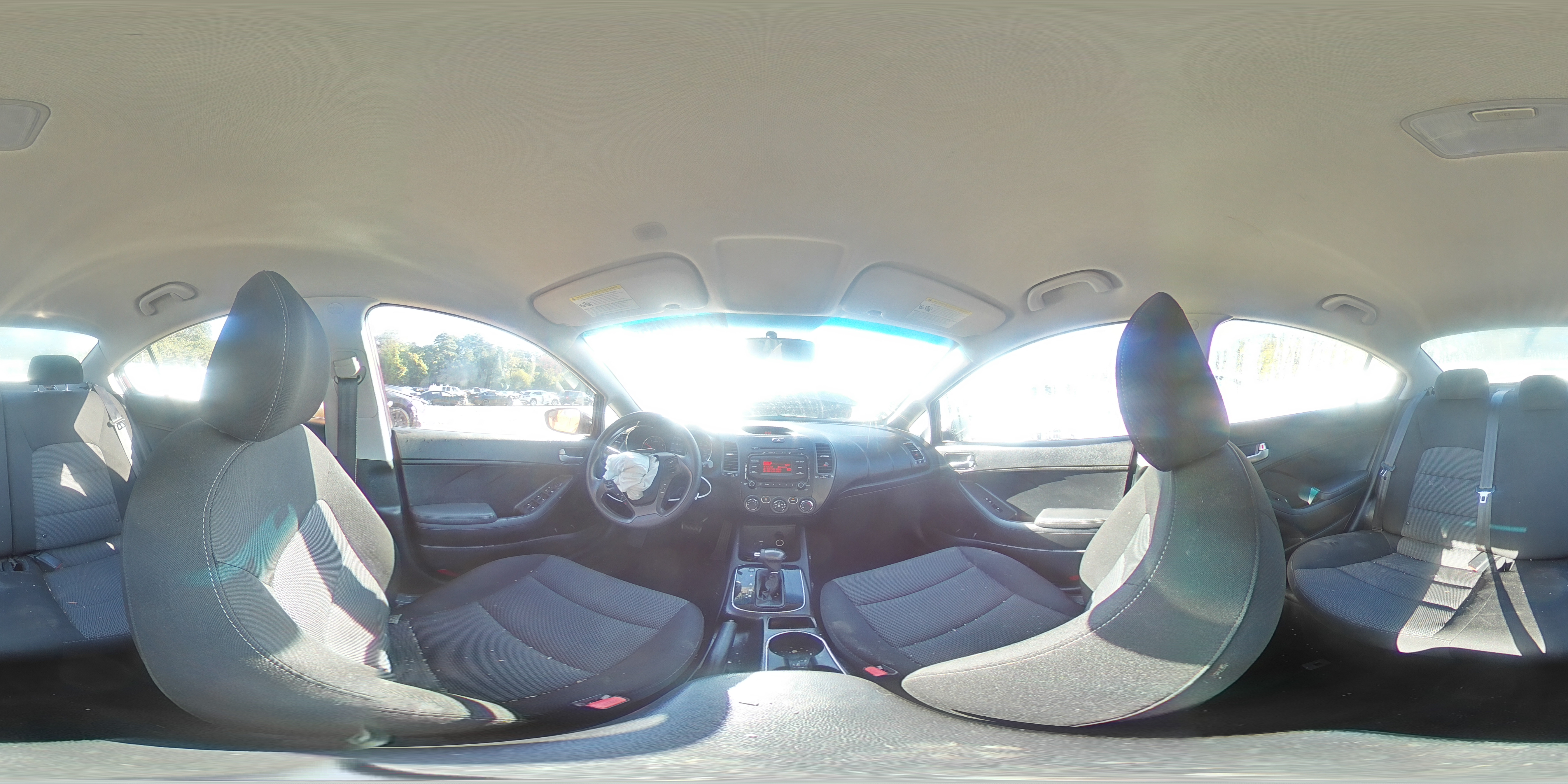 2017 Kia Forte Lx VIN: 3KPFK4A7XHE082135 Lot: 71744255