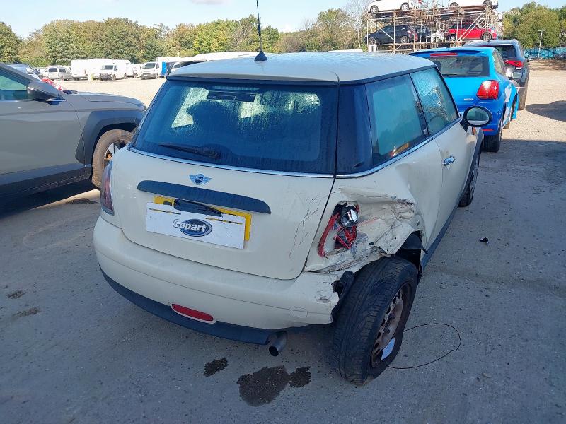 2010 MINI FIRST 