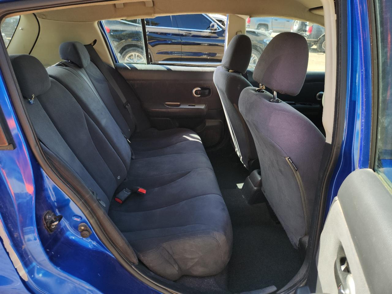 2009 Nissan Versa S VIN: 3N1BC13E89L490686 Lot: 82074245