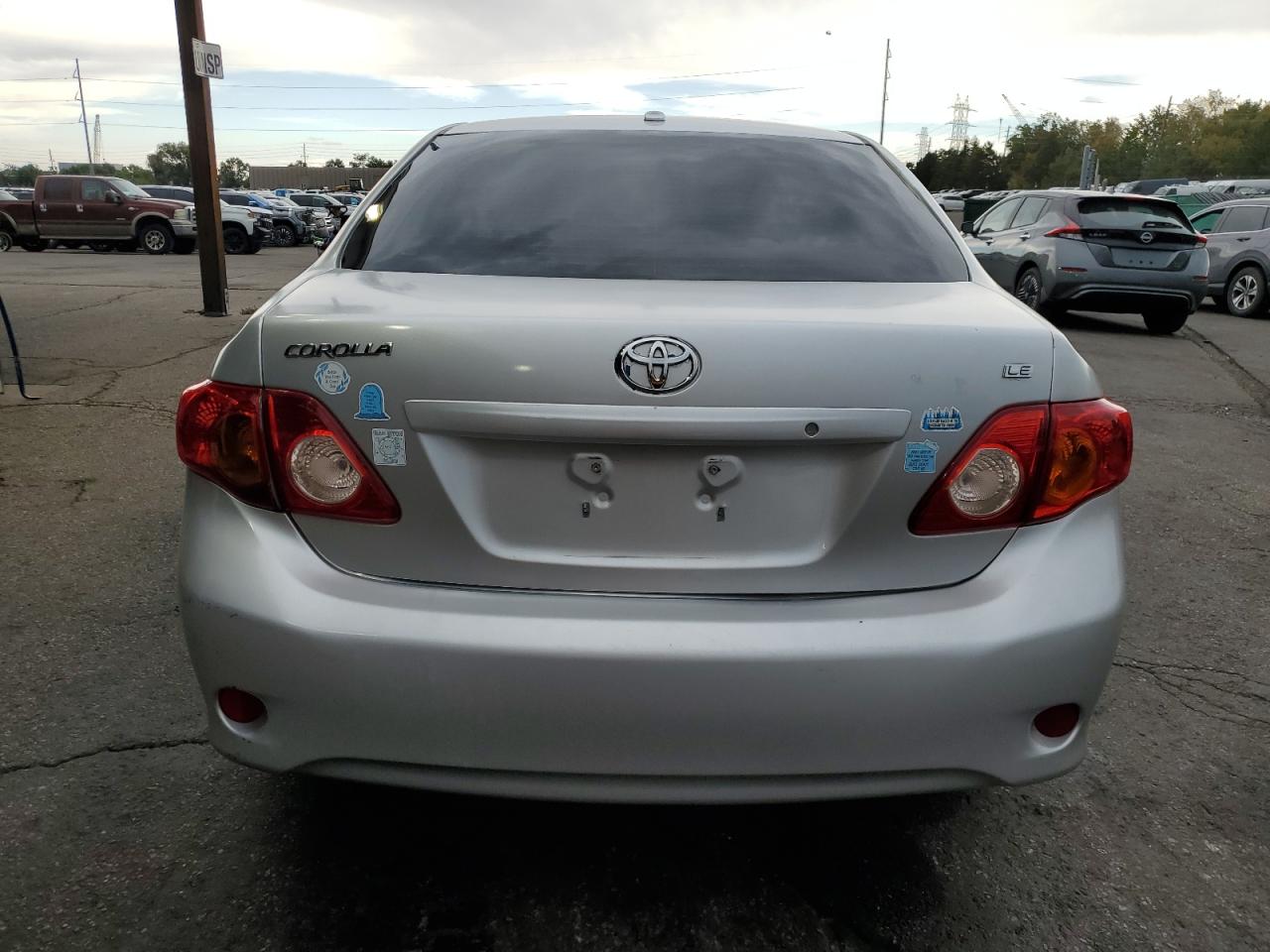 2010 Toyota Corolla Base VIN: 2T1BU4EE5AC525846 Lot: 81165005