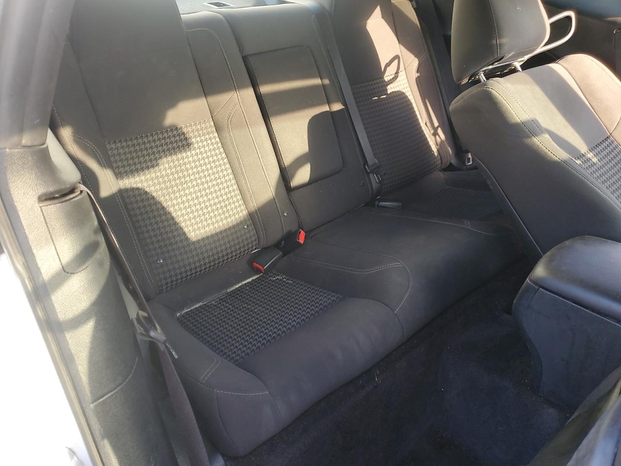 2016 Dodge Challenger Sxt VIN: 2C3CDZAG4GH353840 Lot: 81133675