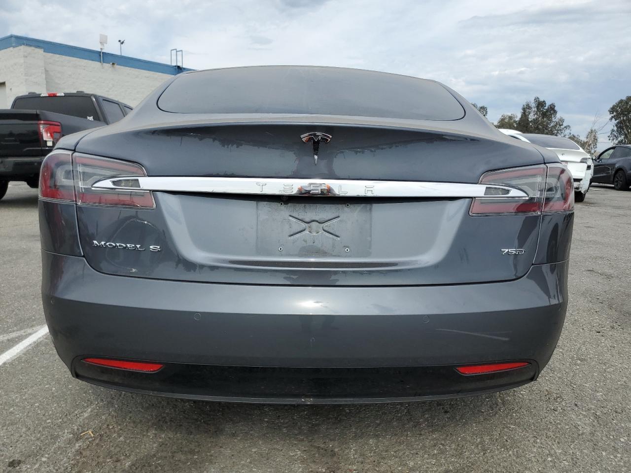 2018 Tesla Model S VIN: 5YJSA1E24JF249619 Lot: 70769965