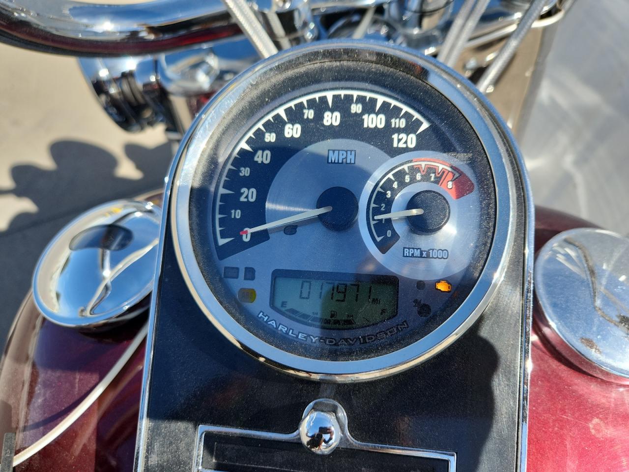 2014 Harley-Davidson Flstn Softail Deluxe VIN: 1HD1JDV15EB046427 Lot: 81431495