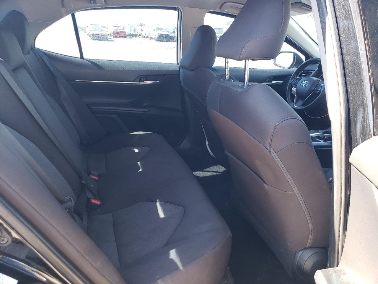 2019 Toyota Camry L VIN: 4T1B11HK9KU757374 Lot: 84364105