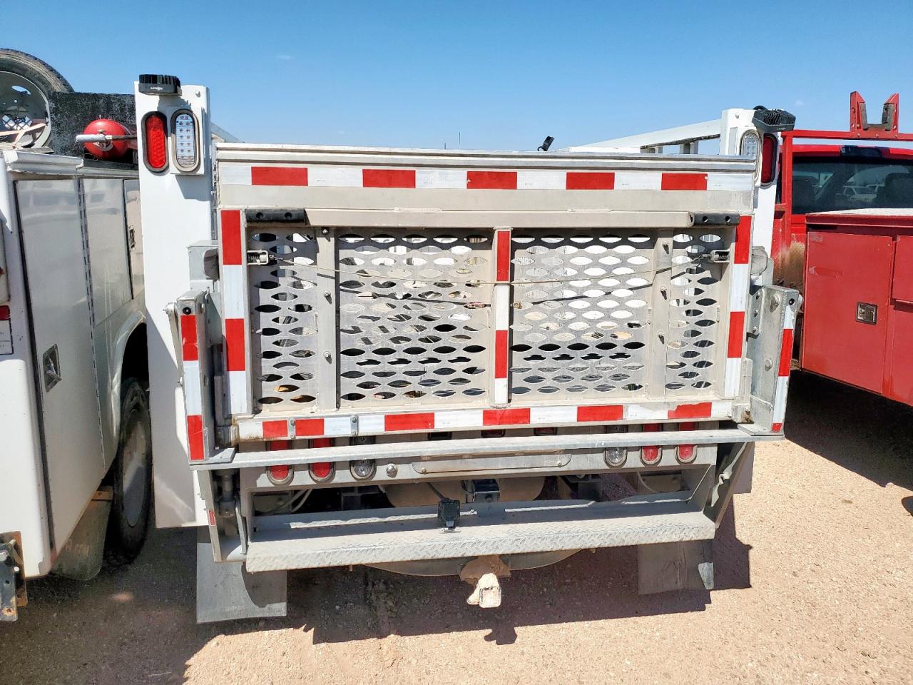 2022 Ford F350 Super Duty VIN: 1FDBF3E65NEF34297 Lot: 81317885