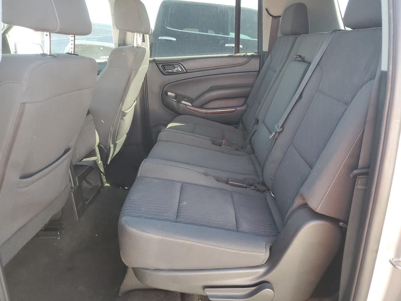 2018 GMC Yukon Xl K1500 Sle VIN: 1GKS2FEC8JR263699 Lot: 80395865
