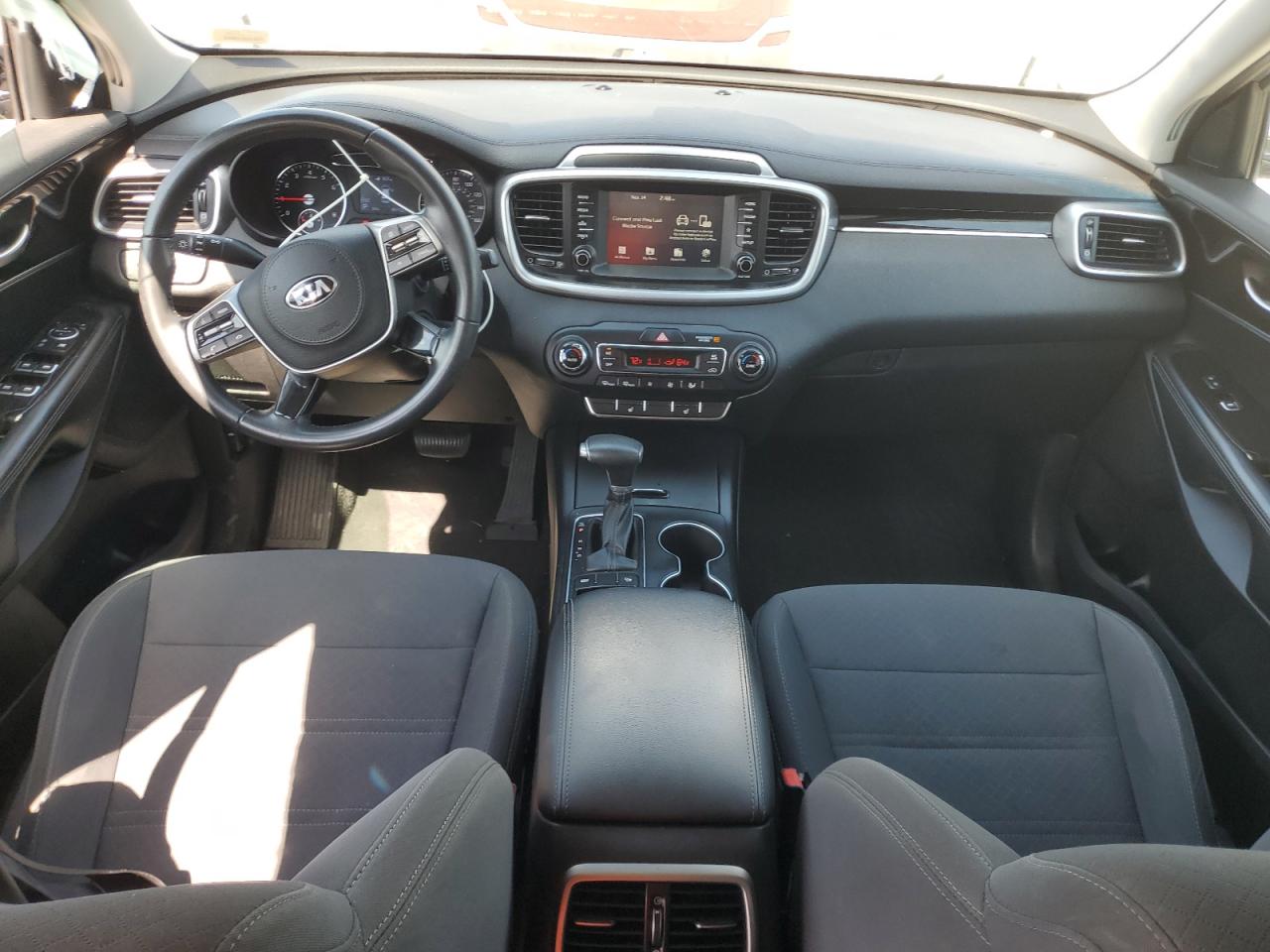 2019 Kia Sorento Lx VIN: 5XYPG4A51KG601555 Lot: 80921315