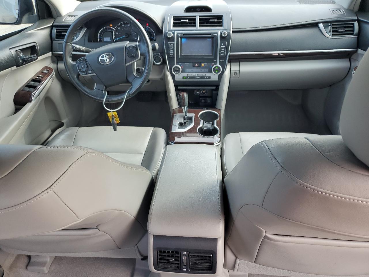 2012 Toyota Camry Base VIN: 4T1BF1FK4CU004972 Lot: 70702105