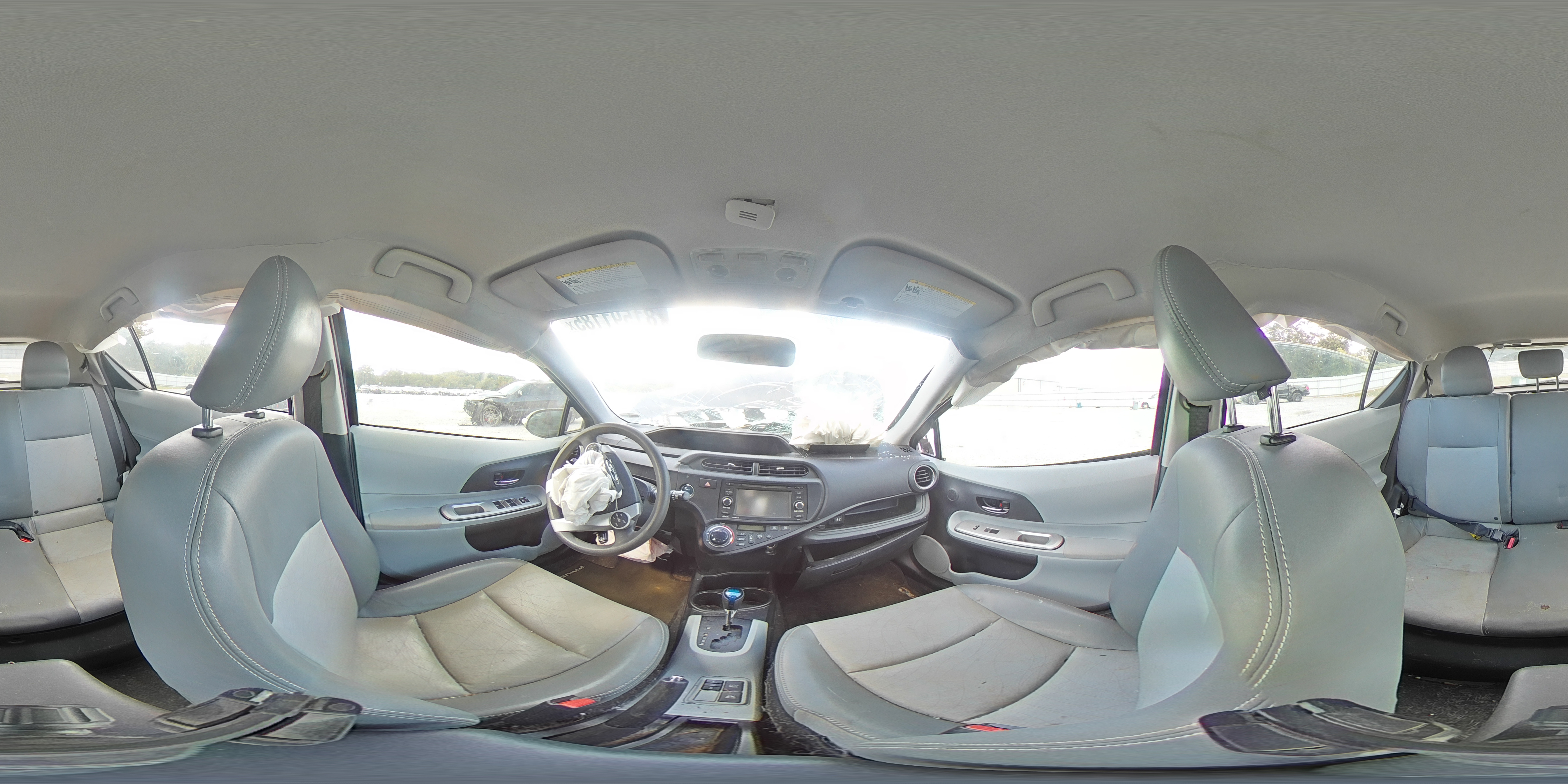 2012 Toyota Prius C VIN: JTDKDTB34C1512557 Lot: 81591185