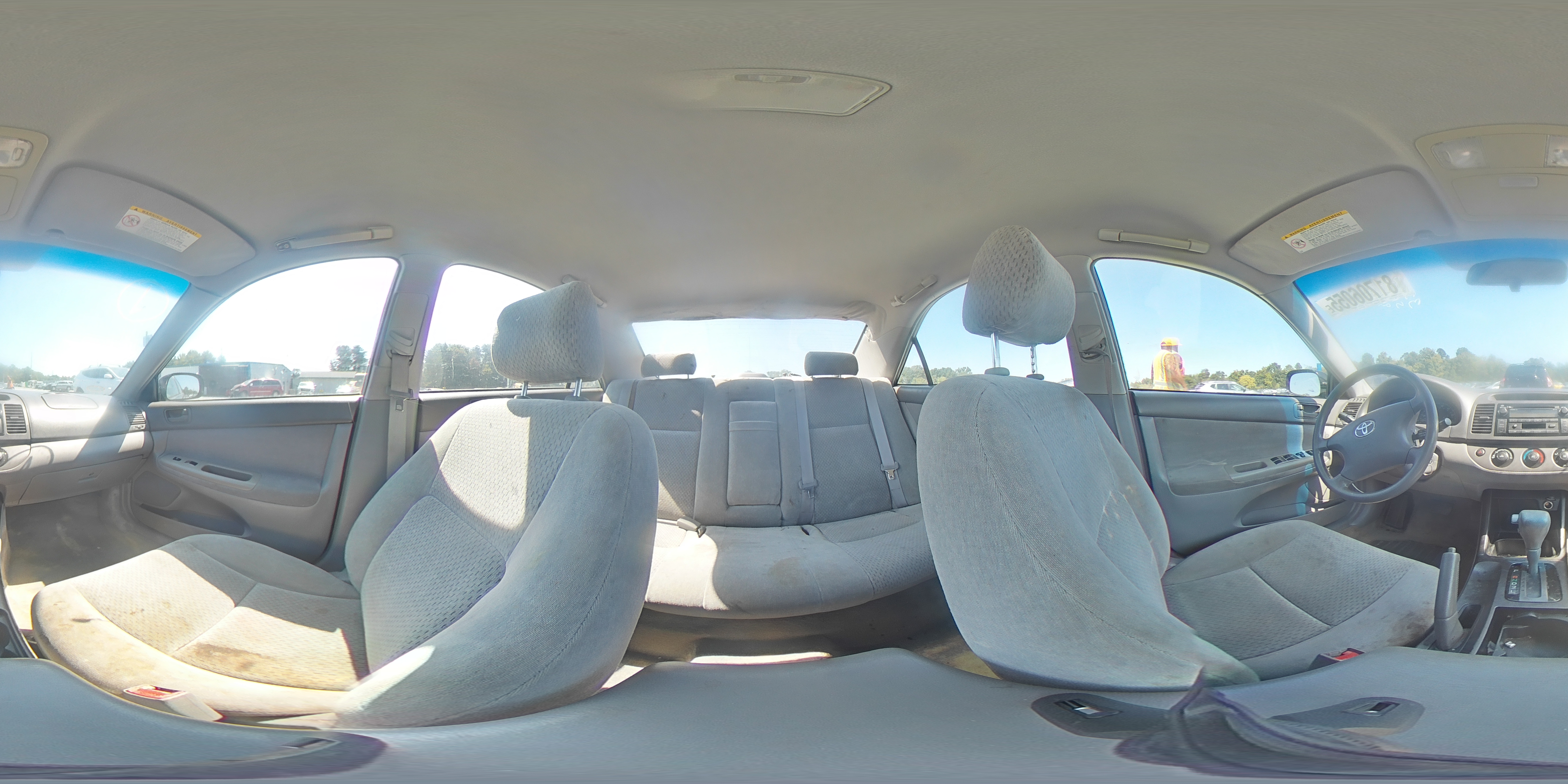 2003 Toyota Camry Le VIN: 4T1BE32K43U256726 Lot: 81706055