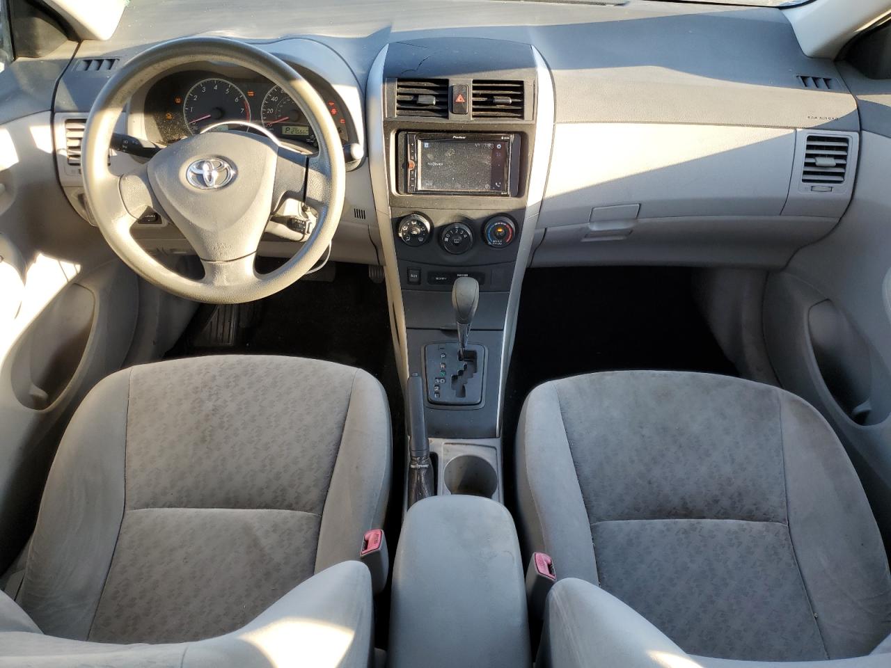 2009 Toyota Corolla Base VIN: JTDBL40E39J046447 Lot: 83836265