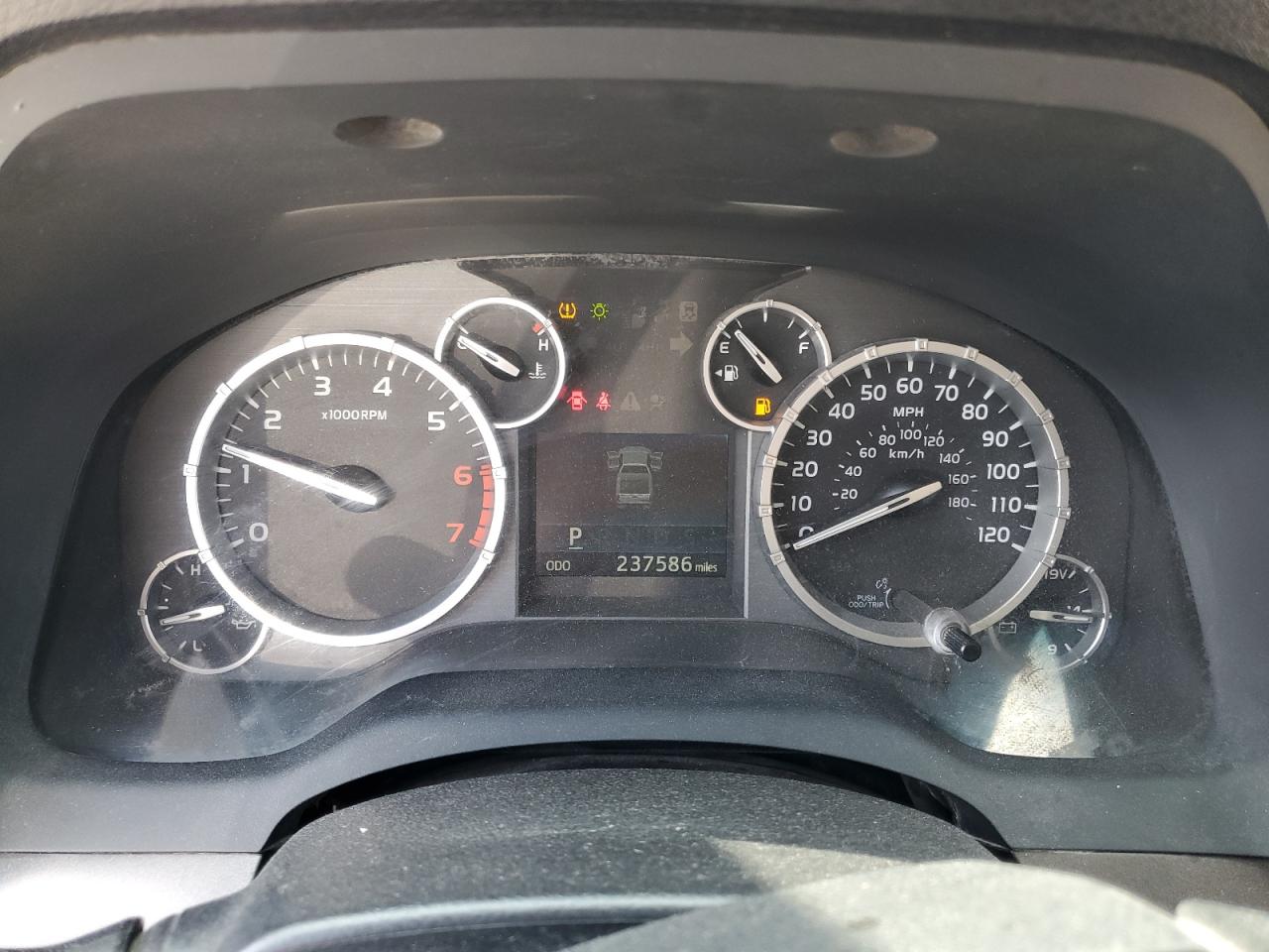 2014 Toyota Tundra Crewmax Sr5 VIN: 5TFDW5F19EX351808 Lot: 83992995