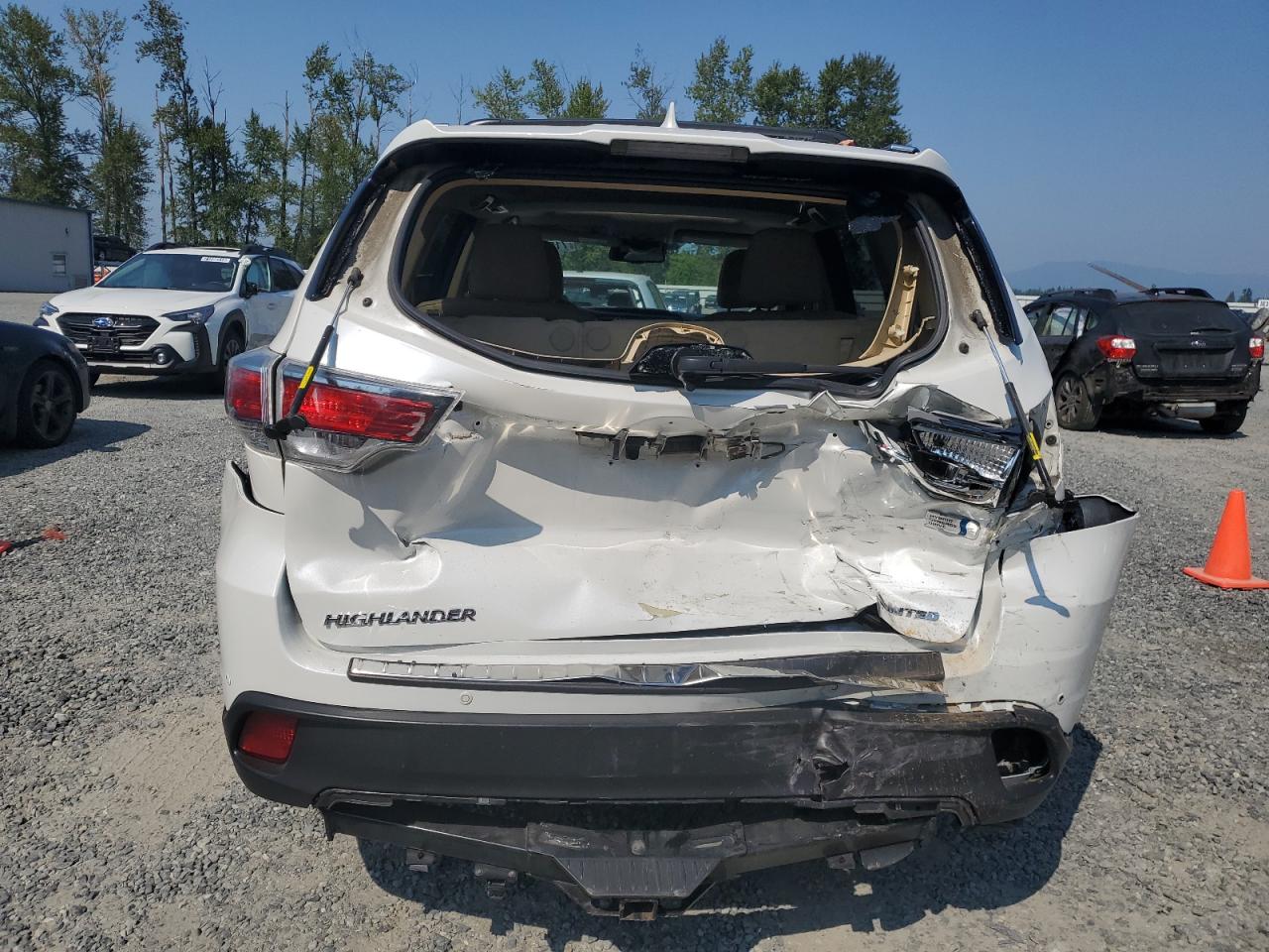 2015 Toyota Highlander Hybrid Limited VIN: 5TDDCRFH1FS010147 Lot: 71541875