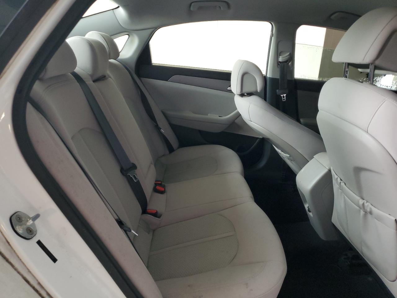 2015 Hyundai Sonata Se VIN: 5NPE24AF6FH147784 Lot: 81653055