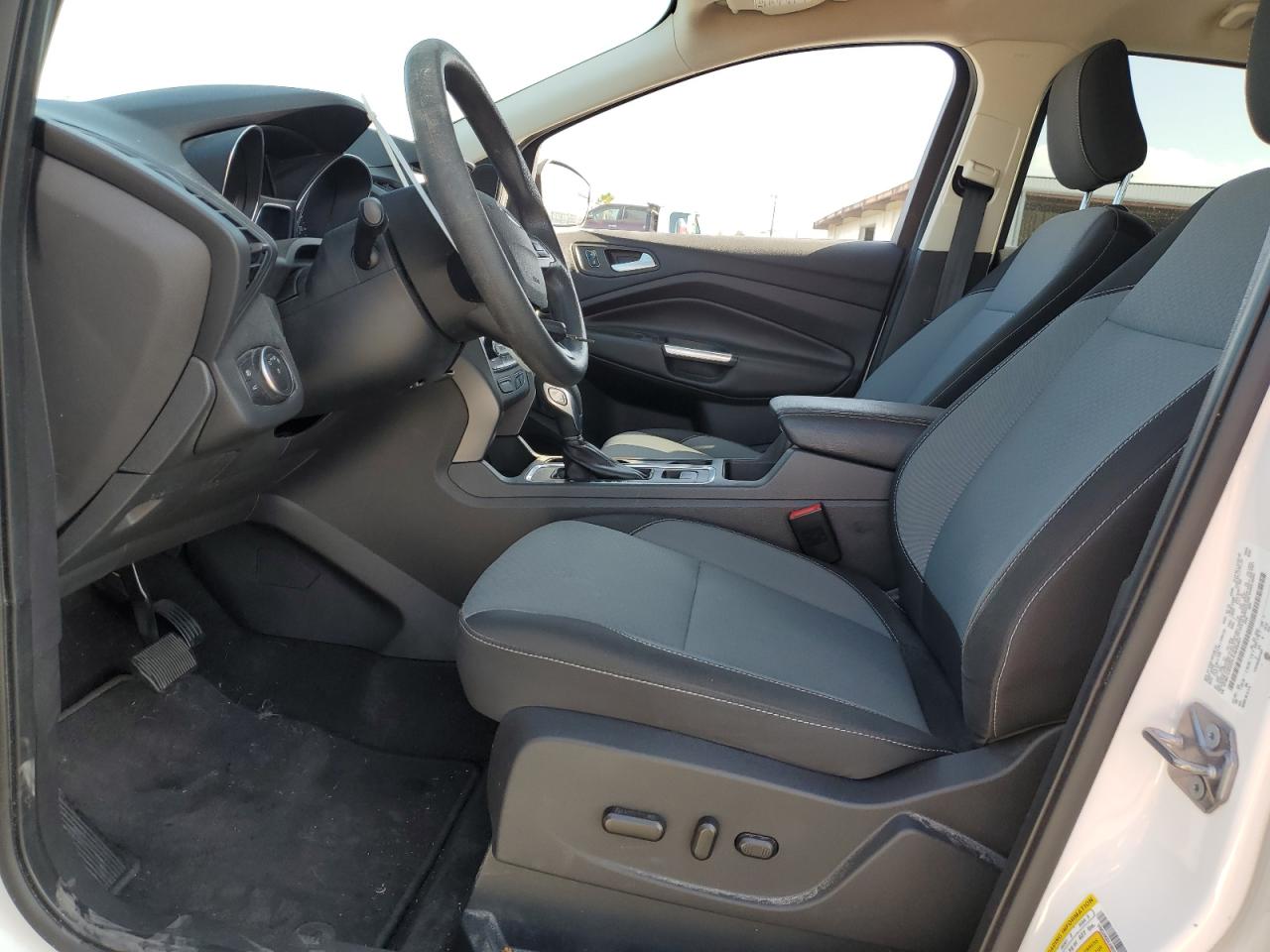 2018 Ford Escape Se VIN: 1FMCU9GDXJUB59001 Lot: 84057235