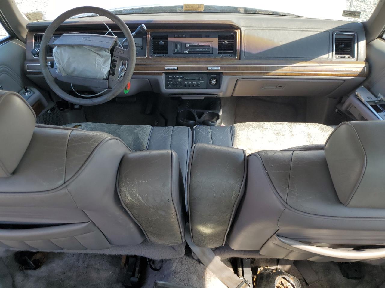 1990 Mercury Unk VIN: 2MECM75FXLX651812 Lot: 81373235