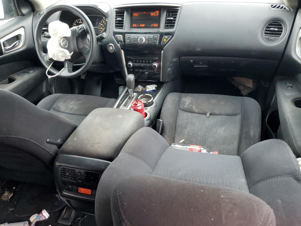 2016 Nissan Pathfinder S VIN: 5N1AR2MN1GC646700 Lot: 84640185