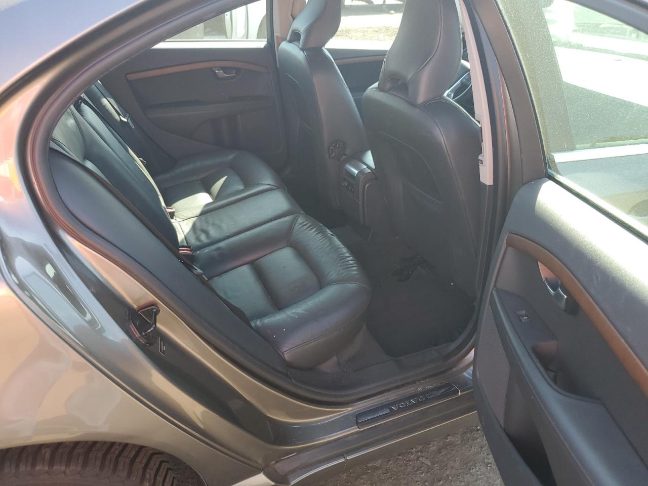 2011 Volvo S80 T6 VIN: YV1902AH3B1146746 Lot: 81007445