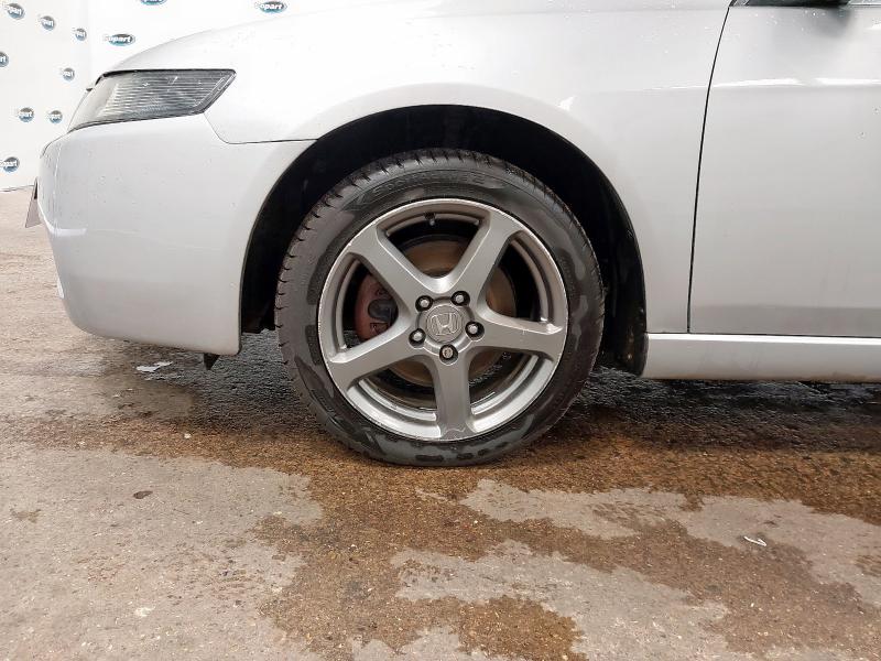2005 HONDA ACCORD EXECUTIVE
